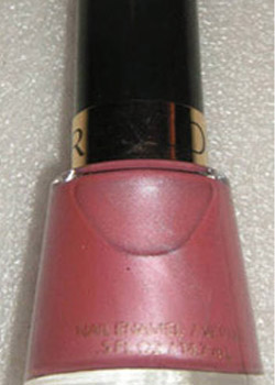 Revlon Nail Enamel (Sheer Petal shade)